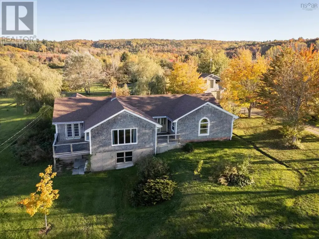 2632 Highway 201, Tupperville
