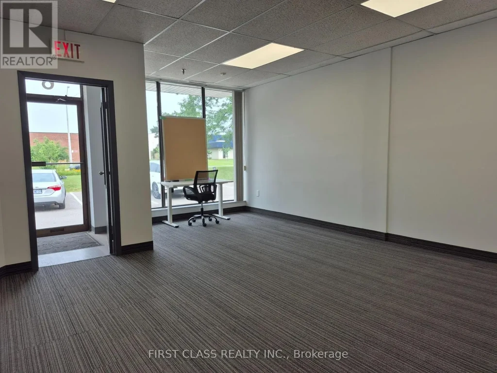 6 - 2651 John Street, Markham (Milliken Mills West)