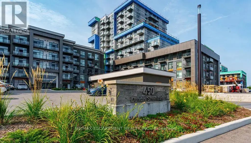 503 - 450 Dundas Street E, Hamilton (Waterdown)