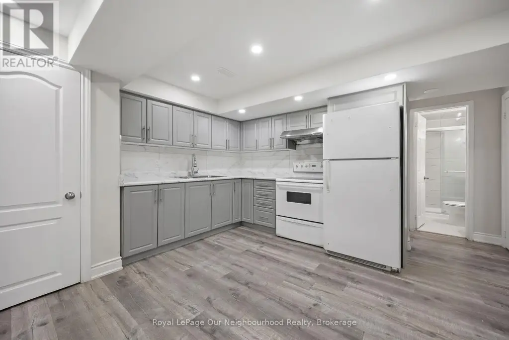 Bsmt - 206 Sunny Meadow Boulevard, Brampton (Sandringham-Wellington)