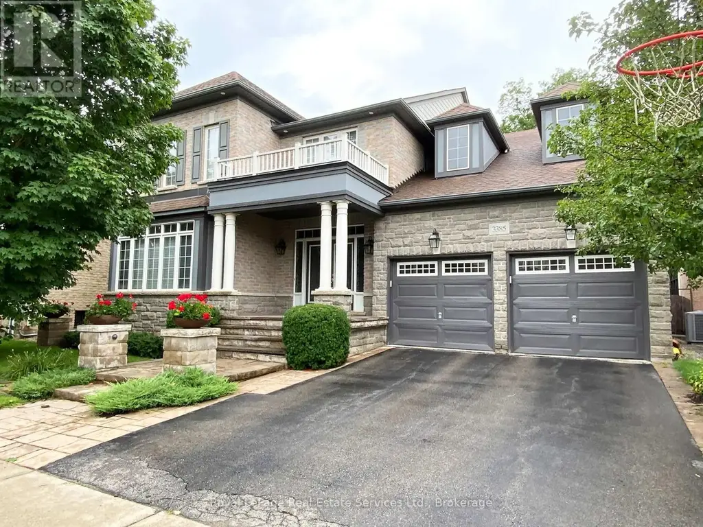 3385 Liptay Avenue, Oakville (BC Bronte Creek)