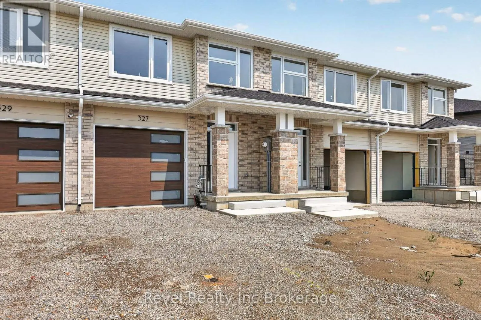 325 Kading Crescent, Woodstock (Woodstock - South)