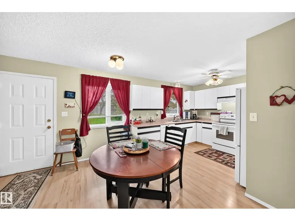 4319 27 St Nw, Edmonton