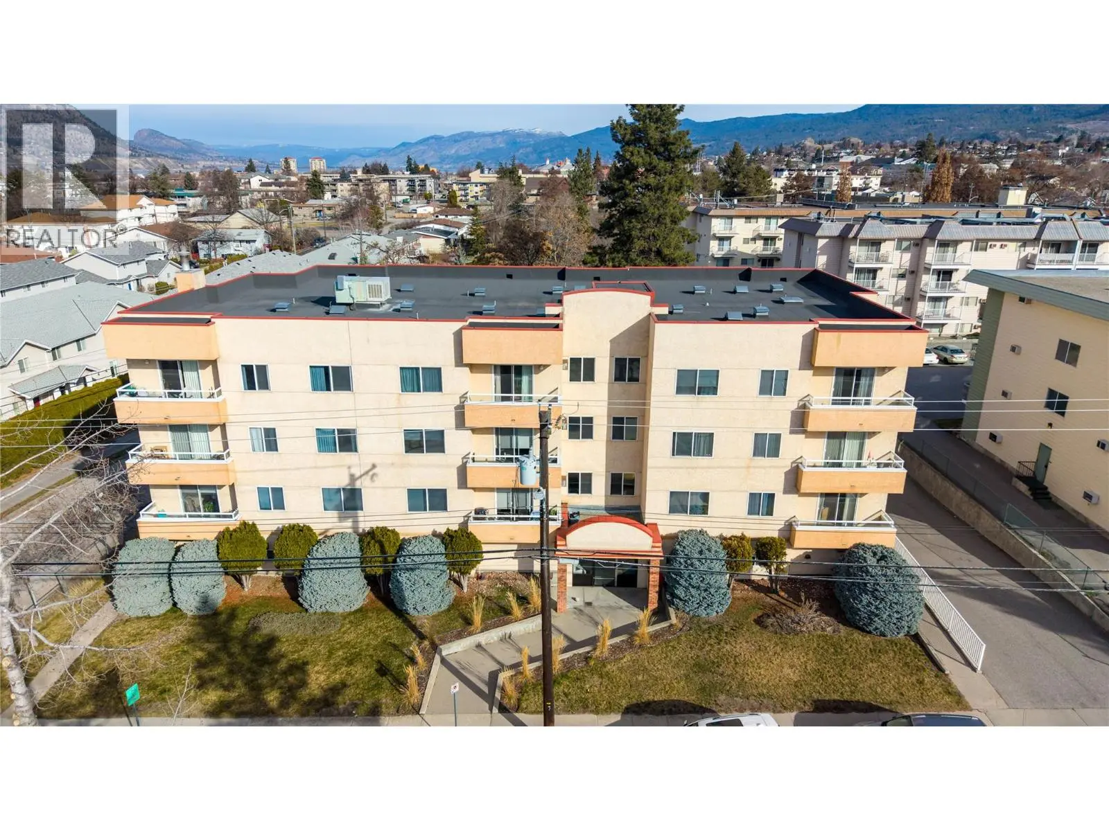 43 & 83 Calgary Avenue. Penticton, British Columbia