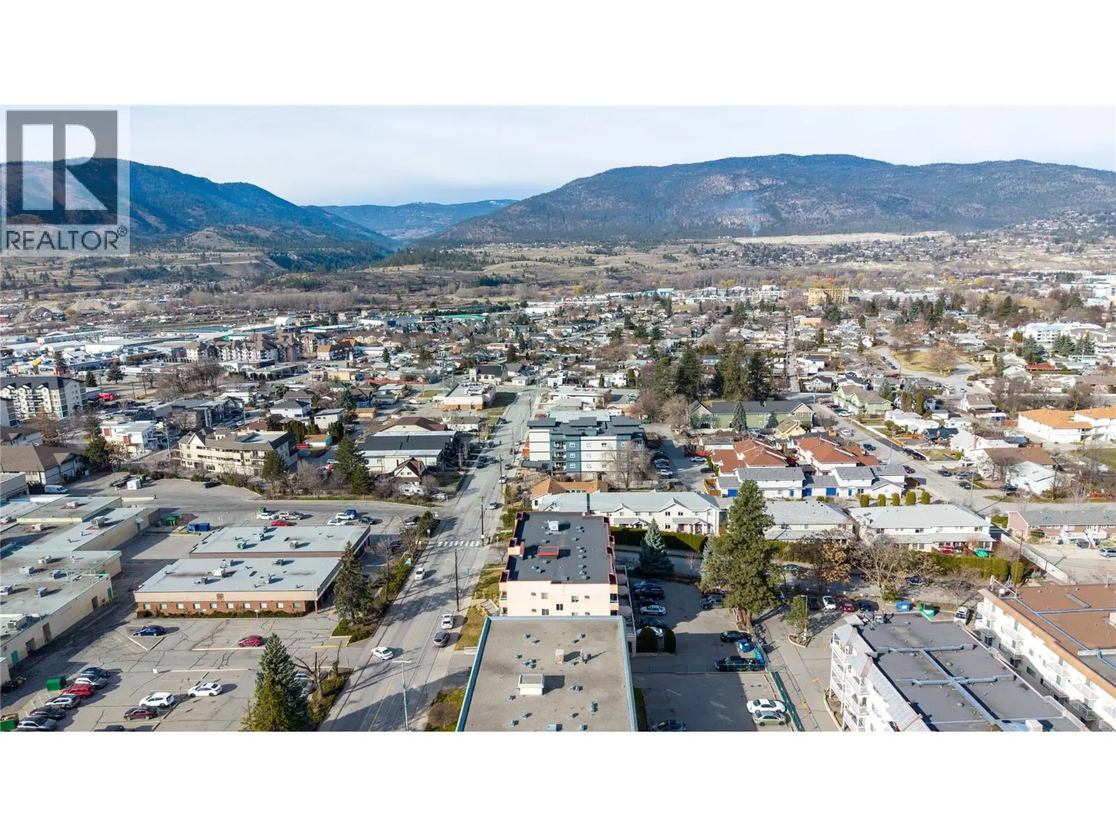 43 & 83 Calgary Avenue. Penticton, British Columbia