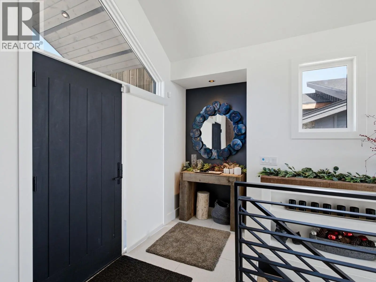 212 Feathertop Way. Big White, British Columbia