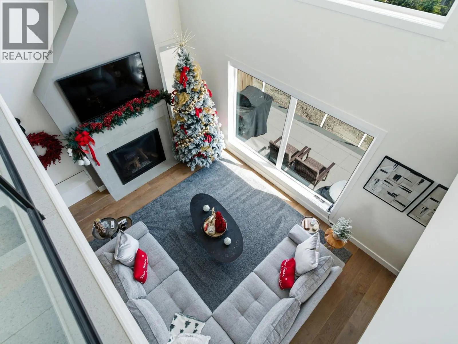 212 Feathertop Way. Big White, British Columbia