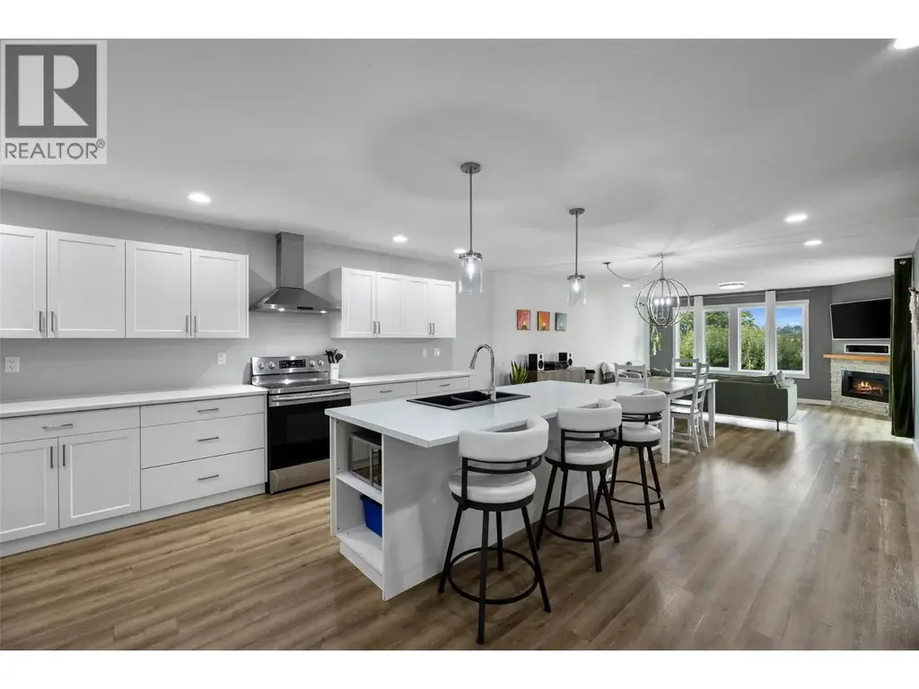 668 Lyne Road, Kamloops