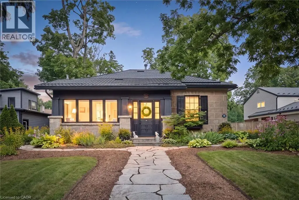 275 Geddes Street, Elora