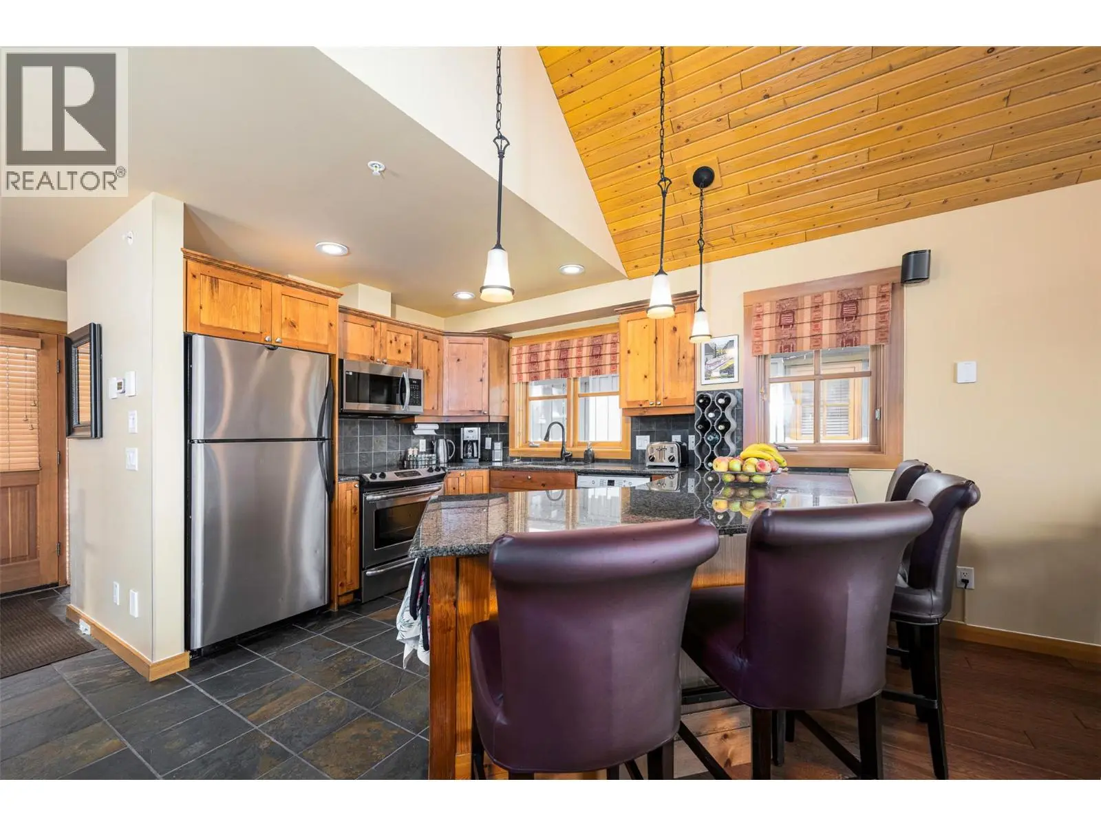 360 Whitehorse Lane Unit# 16. Big White, British Columbia