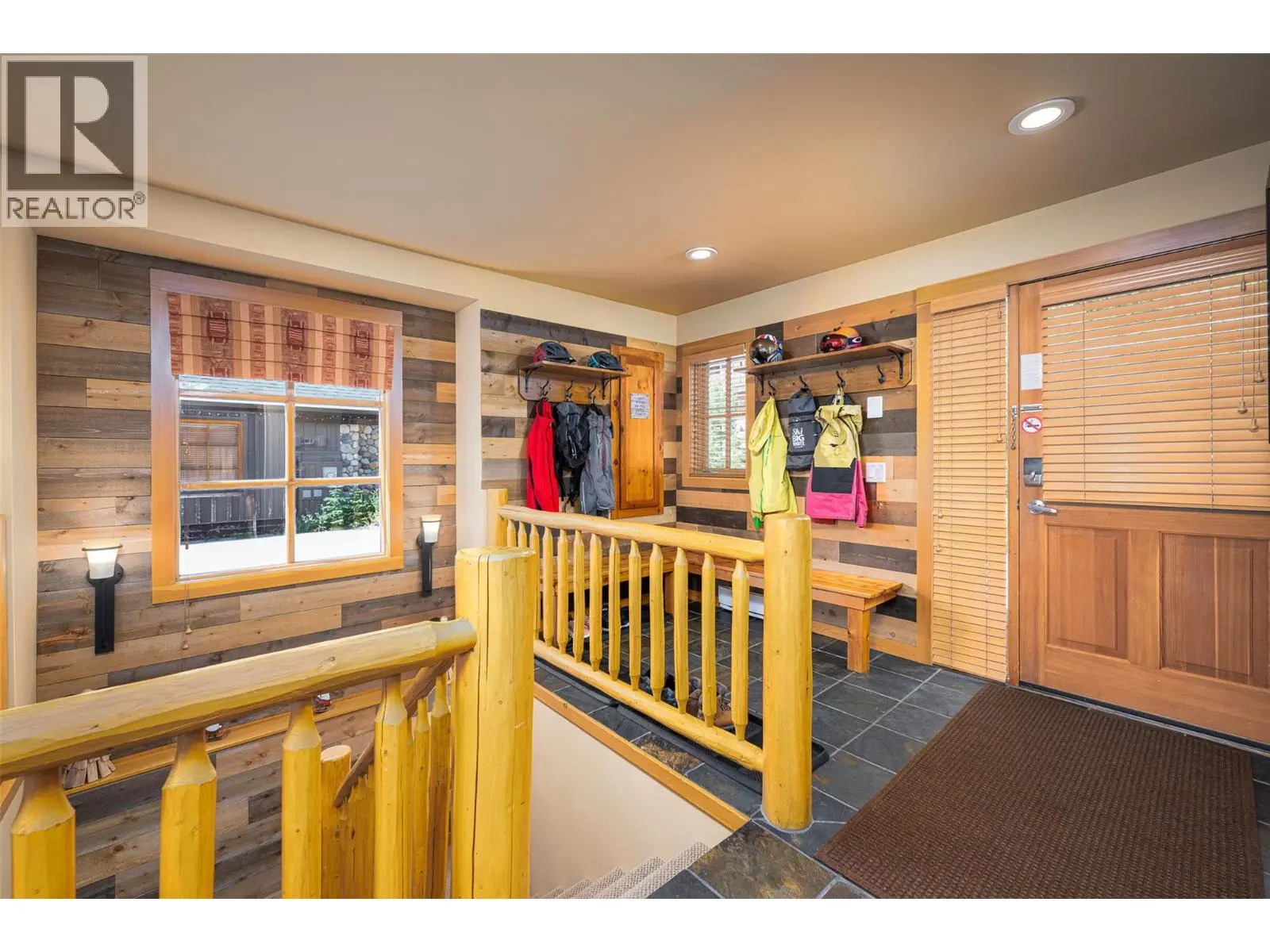 360 Whitehorse Lane Unit# 16. Big White, British Columbia