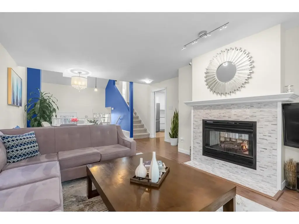 13 16318 82 Avenue, Surrey