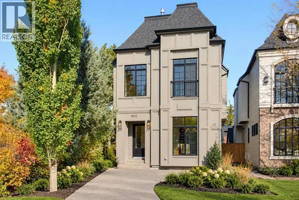 1612 49 Avenue Sw, Calgary