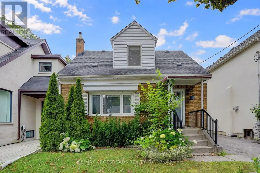 128 Leacrest Road, Toronto (Leaside)