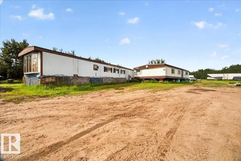 57008 Rge Road 10, Rural Sturgeon County