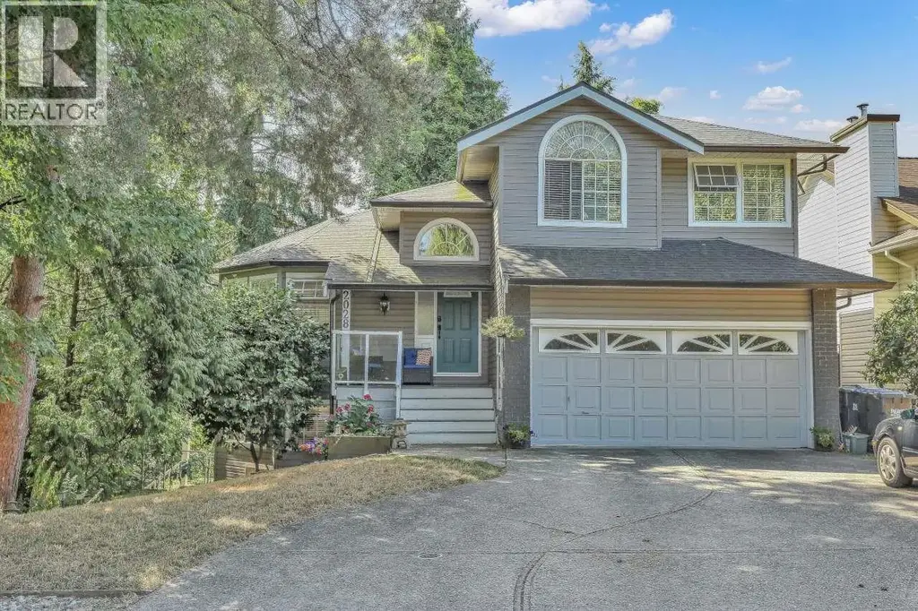 2028 Saskatchewan Avenue, Port Coquitlam