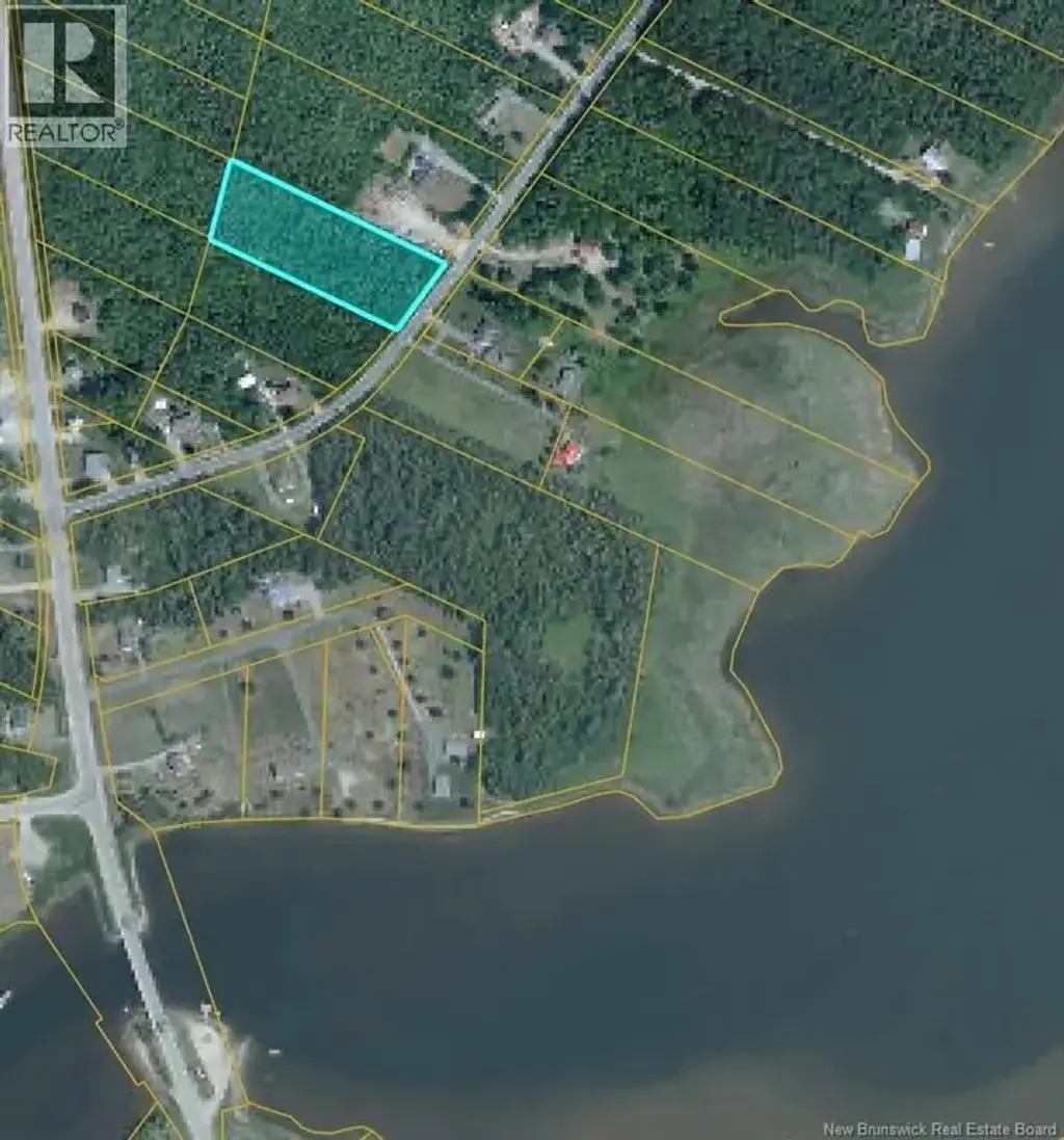 2 Acres Ch. Pointe Au Sable, Baie-Sainte-Anne