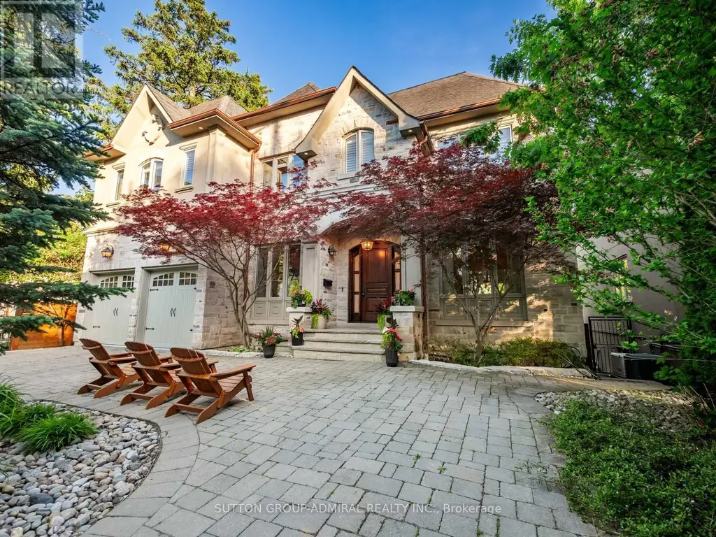 35 Wentworth Avenue, Toronto (Lansing-Westgate)