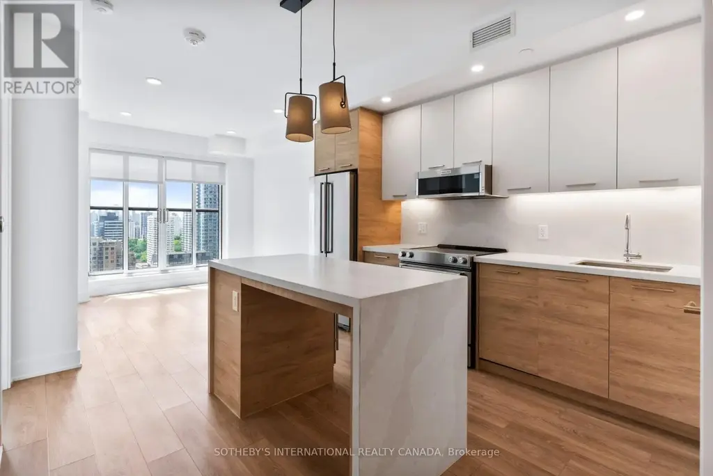 2606 - 200 Redpath Avenue, Toronto (Mount Pleasant East)