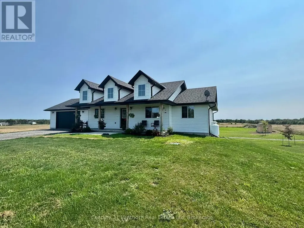 1232 County Road 7, Prince Edward County (North Marysburg Ward)