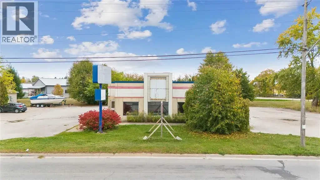 95 King Street East, Lambton Shores