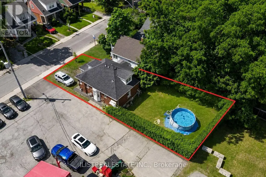 2 Norfolk Street N, Hamilton (Ainslie Wood)