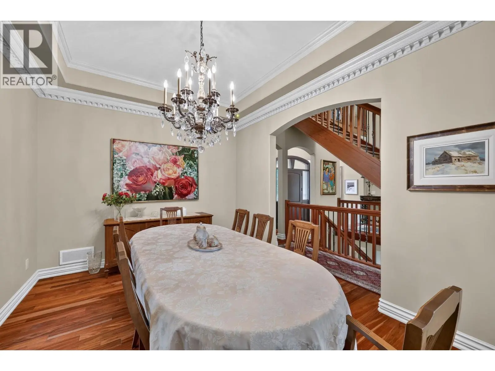 523 Metcalfe Avenue. Kelowna, British Columbia