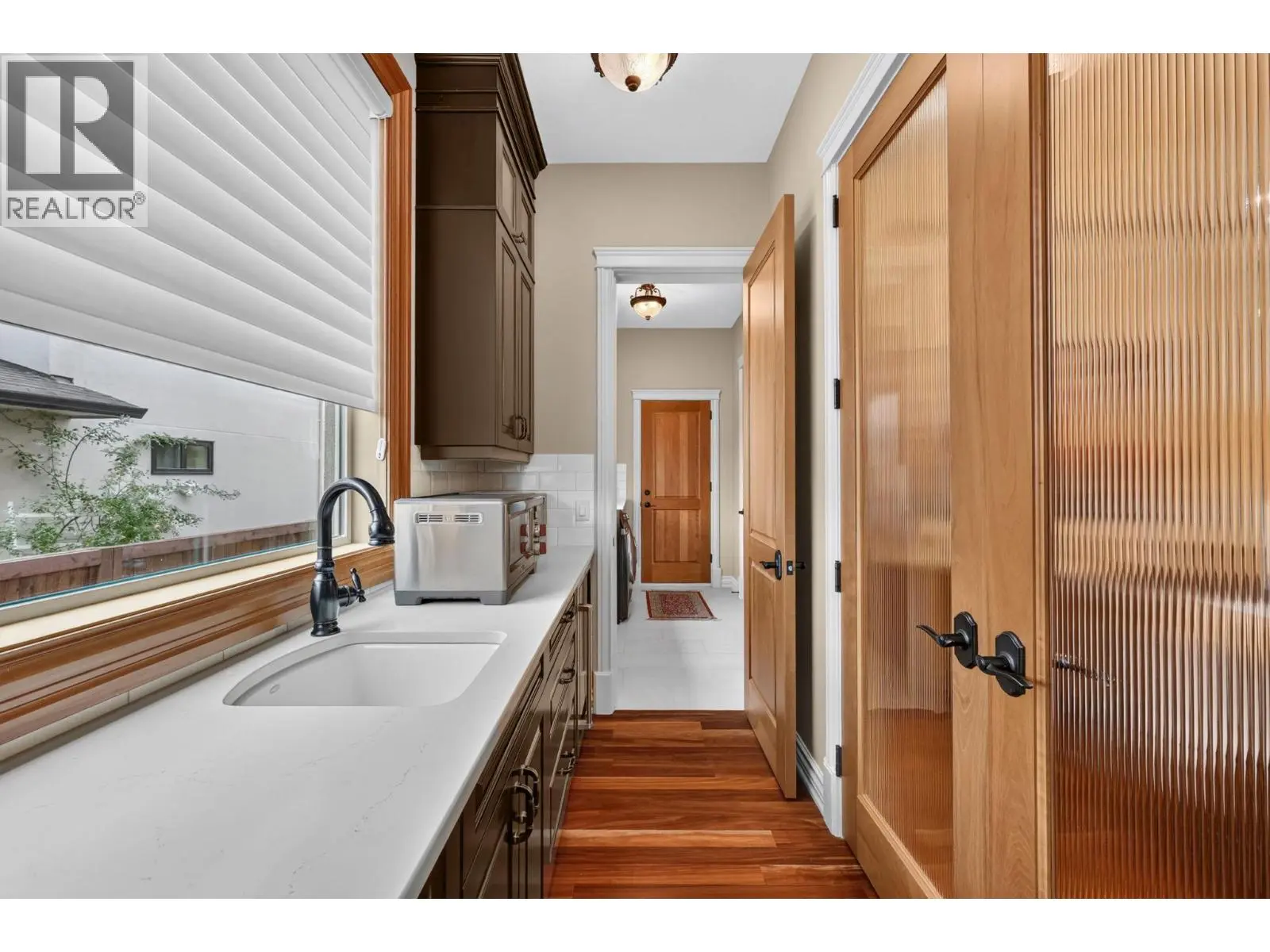 523 Metcalfe Avenue. Kelowna, British Columbia