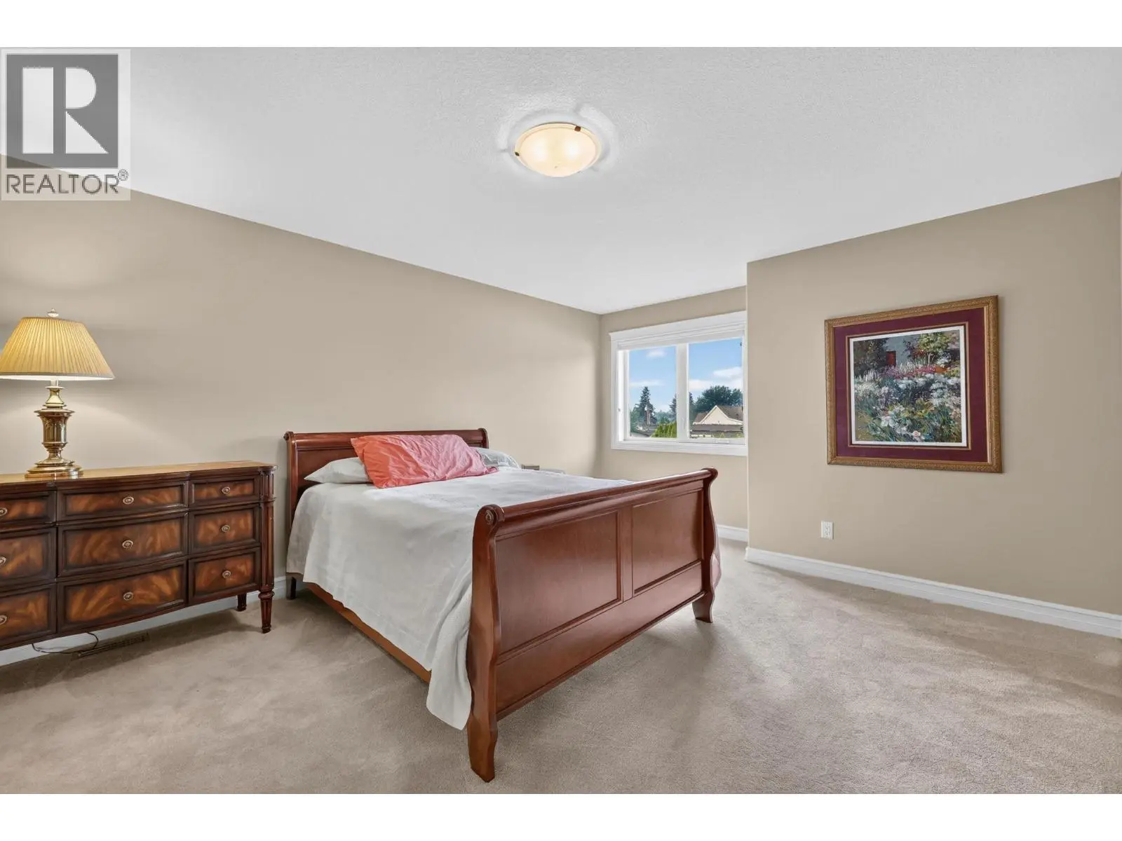 523 Metcalfe Avenue. Kelowna, British Columbia