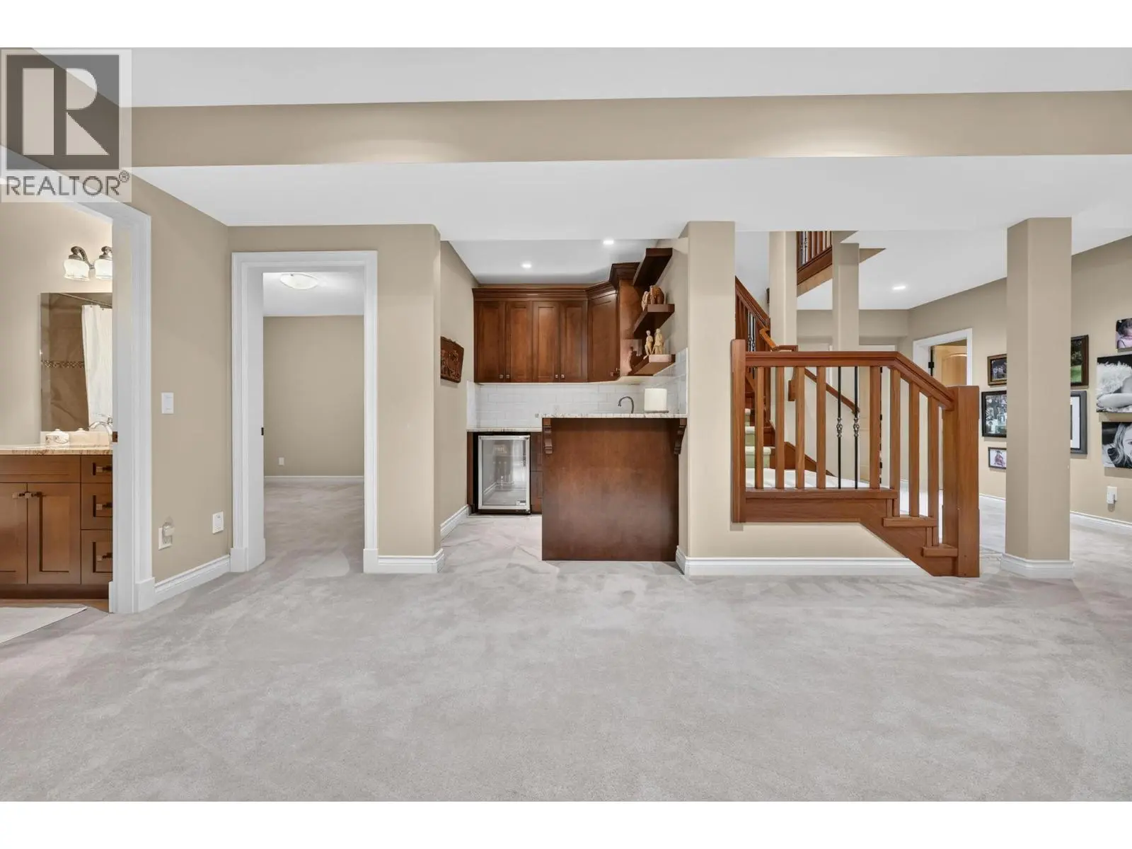 523 Metcalfe Avenue. Kelowna, British Columbia