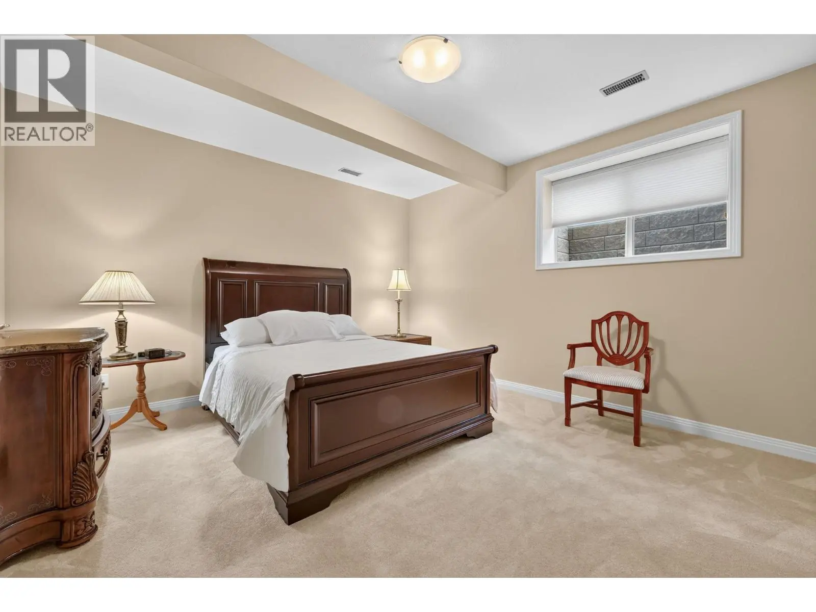 523 Metcalfe Avenue. Kelowna, British Columbia