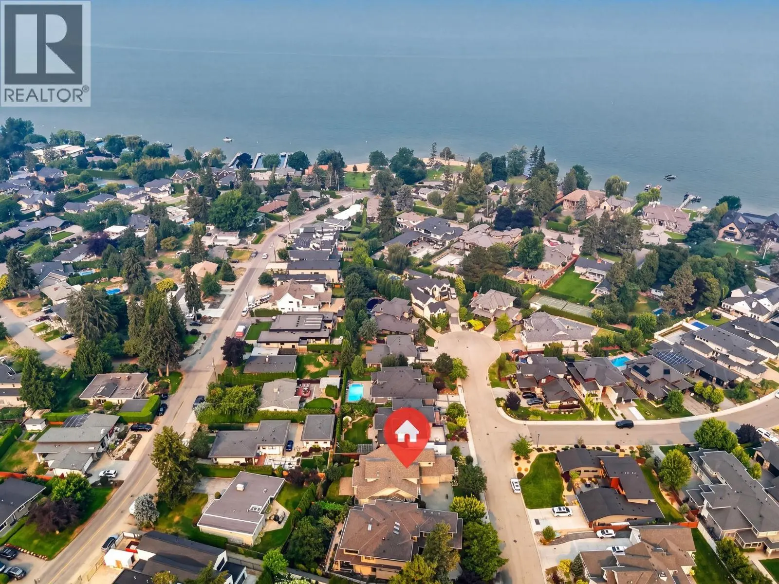 523 Metcalfe Avenue. Kelowna, British Columbia