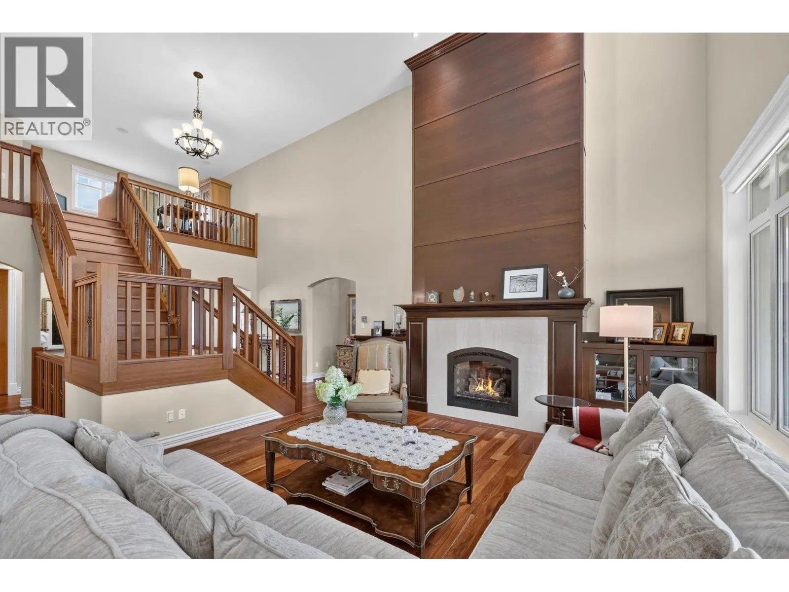 523 Metcalfe Avenue. Kelowna, British Columbia