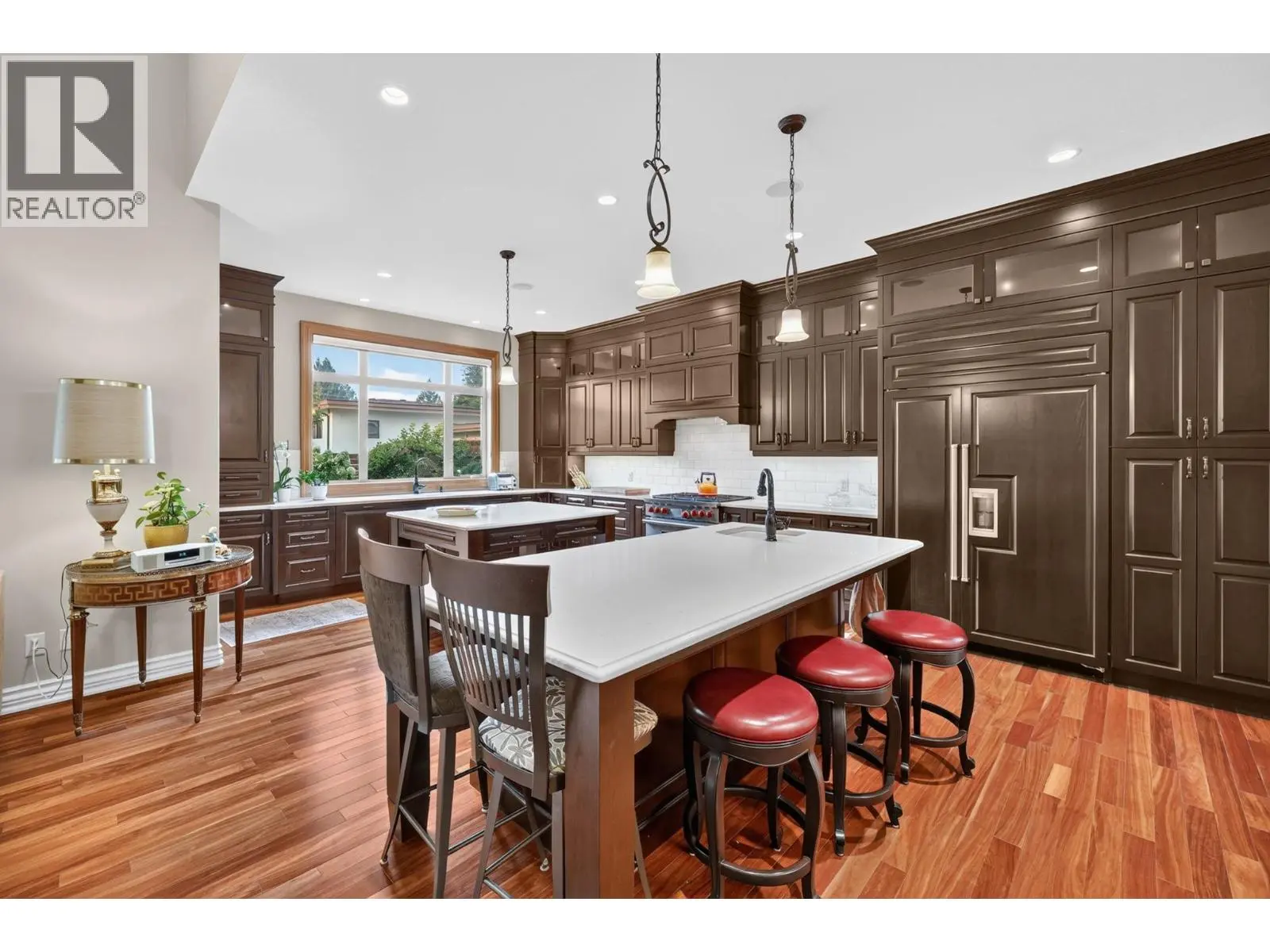 523 Metcalfe Avenue. Kelowna, British Columbia