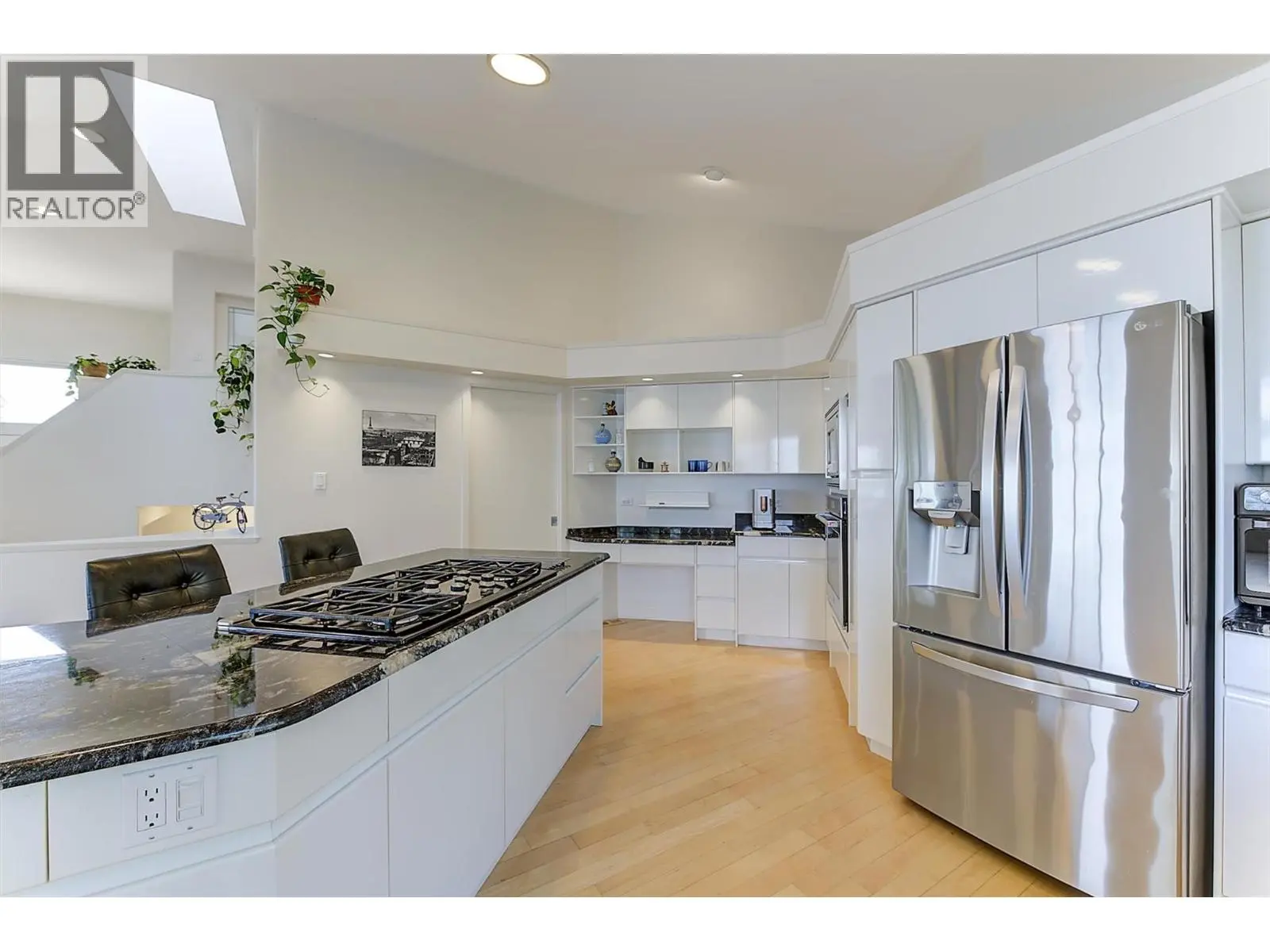2296 Lillooet Crescent. Kelowna, British Columbia