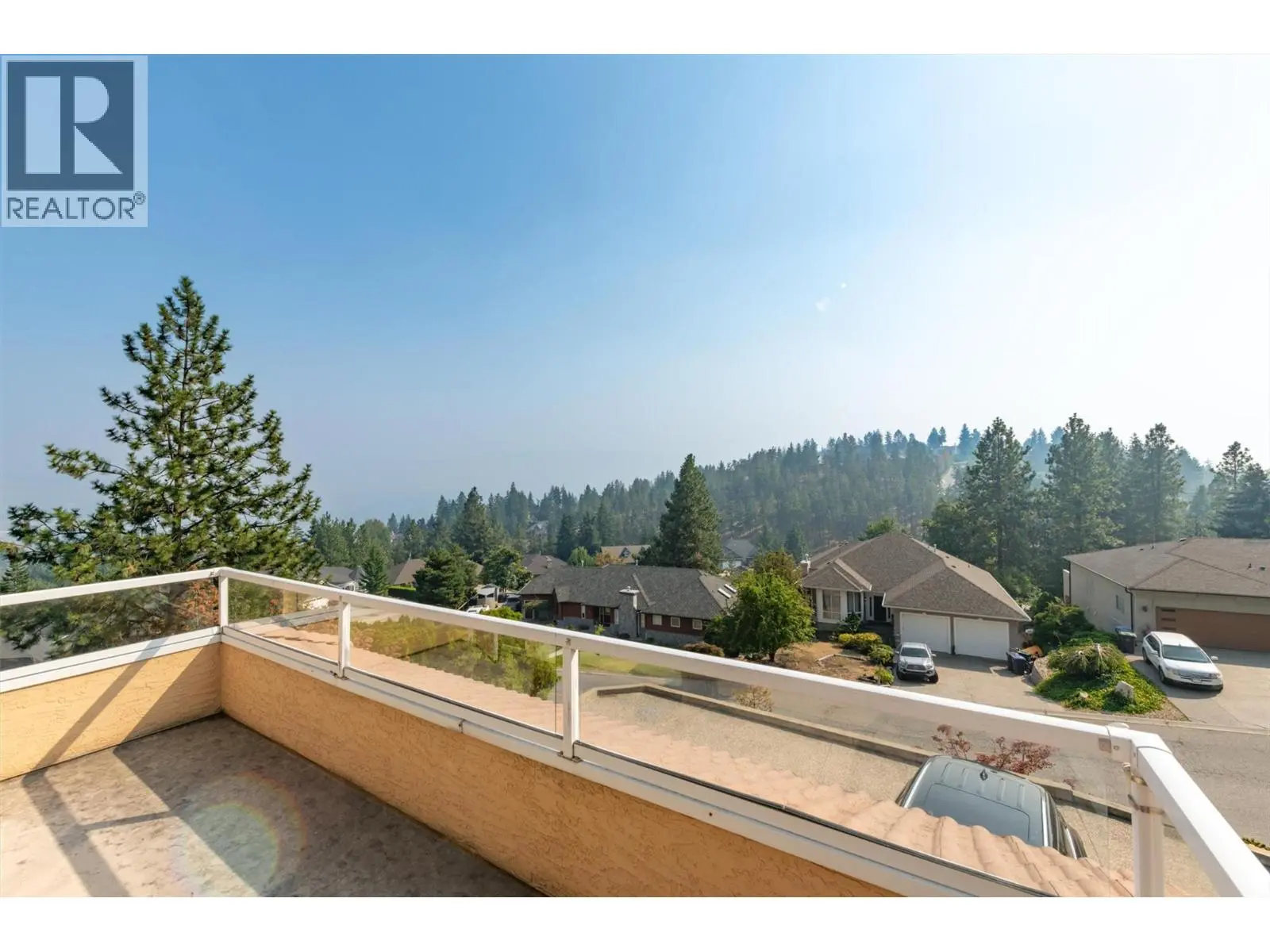 2296 Lillooet Crescent. Kelowna, British Columbia