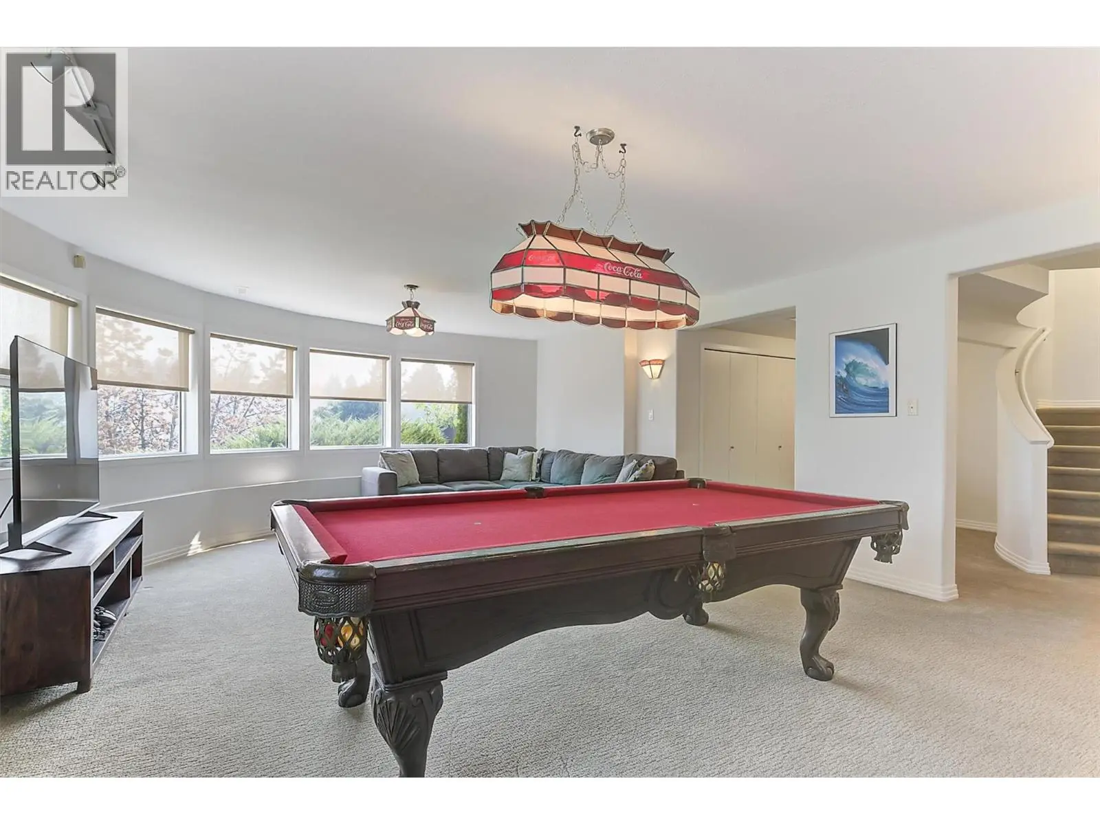 2296 Lillooet Crescent. Kelowna, British Columbia