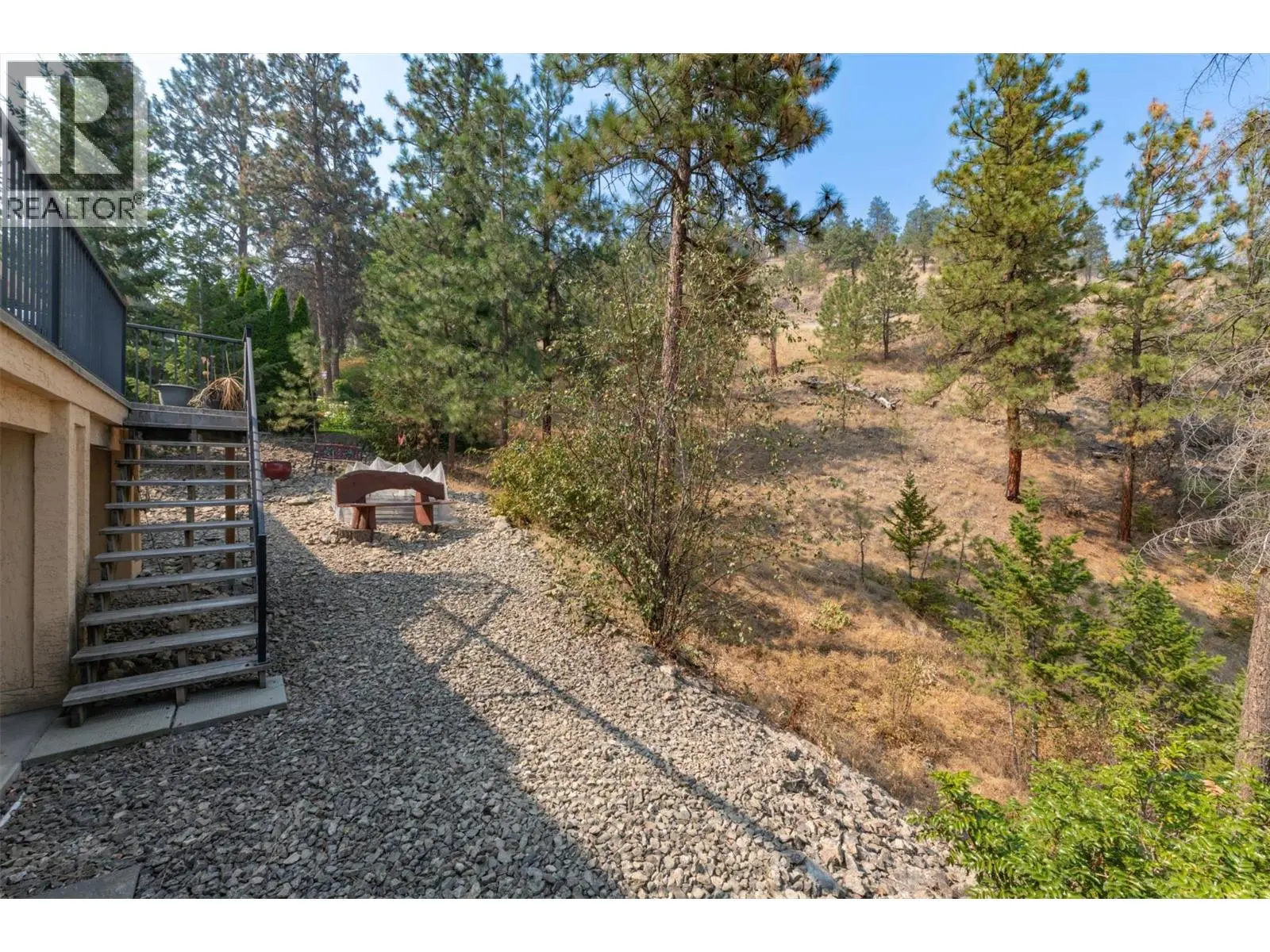 2296 Lillooet Crescent. Kelowna, British Columbia