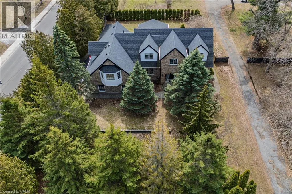 208 Victoria Street, Simcoe