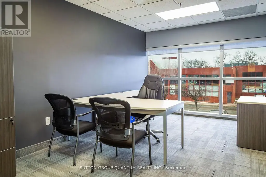 19 - 5100 South Service Road, Burlington (Industrial Burlington)