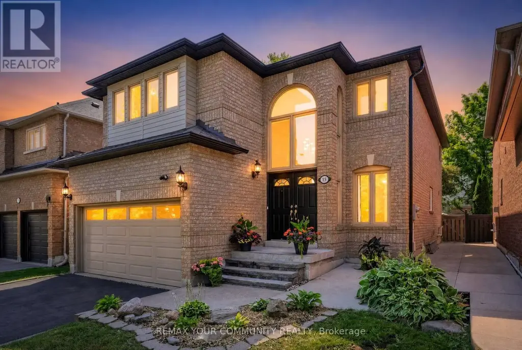 15 Klamath Court, Vaughan (Maple)