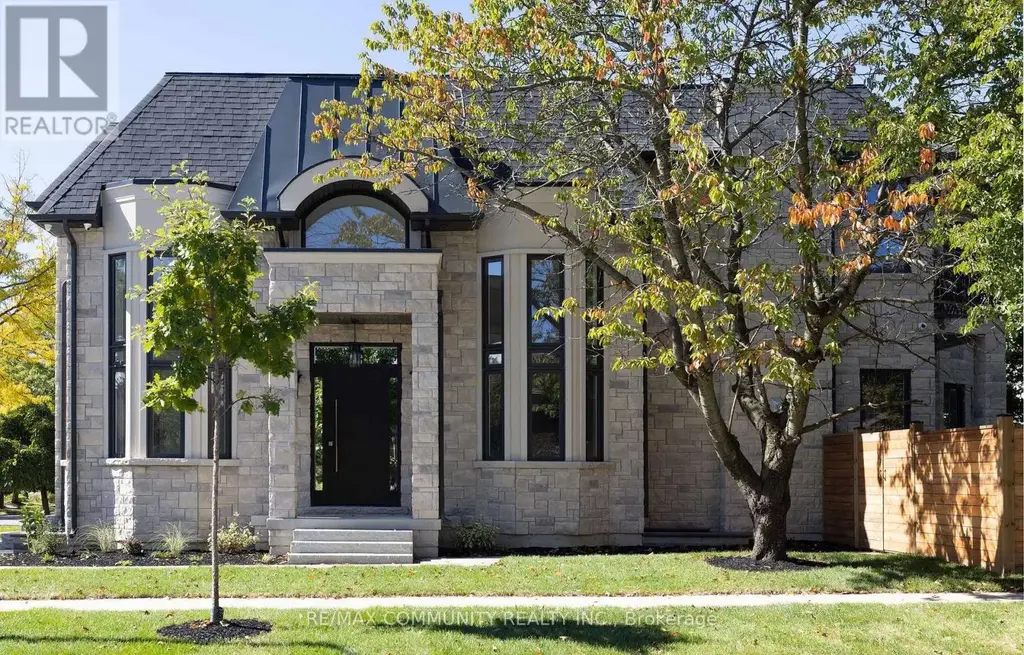 12 Port Royal Trail, Toronto (Milliken)
