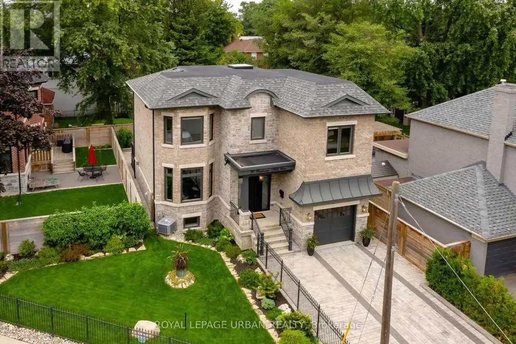 70 Parkview Hill Crescent, Toronto (O'Connor-Parkview)
