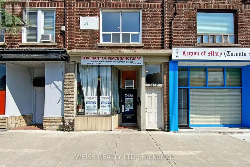 2466 Danforth Avenue, Toronto (East End-Danforth)