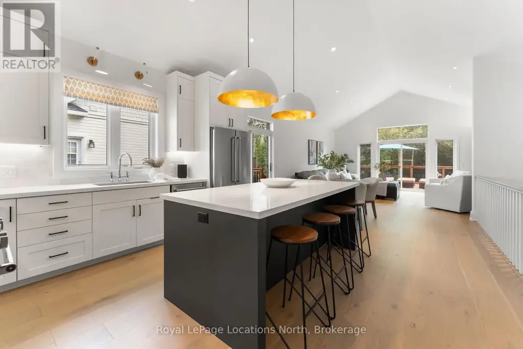 110 Mary Street, Collingwood