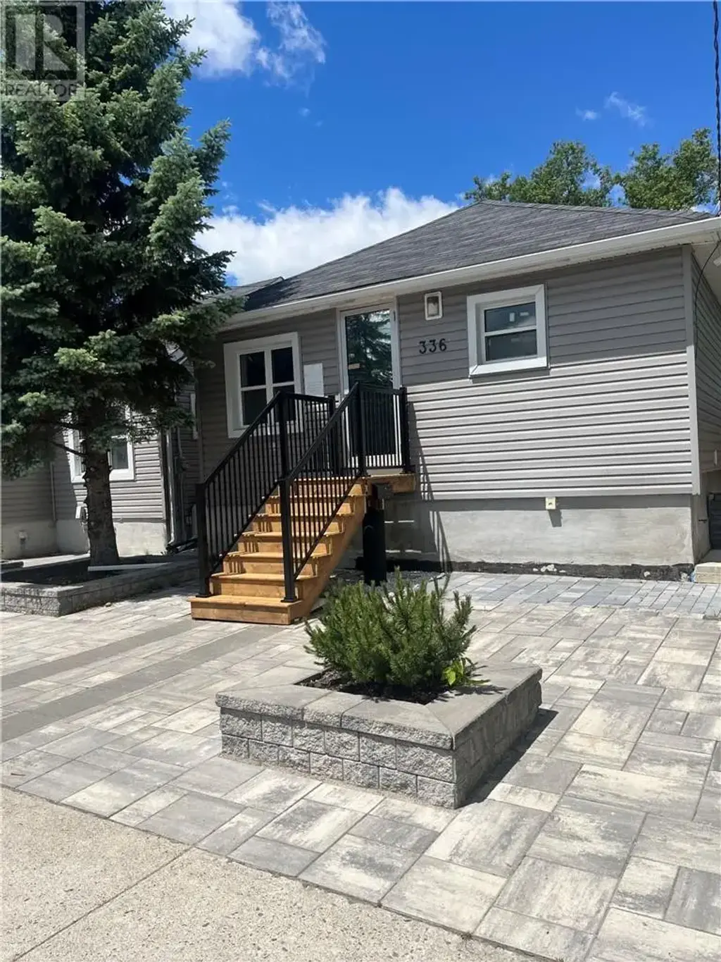 336 Riverside, Sudbury