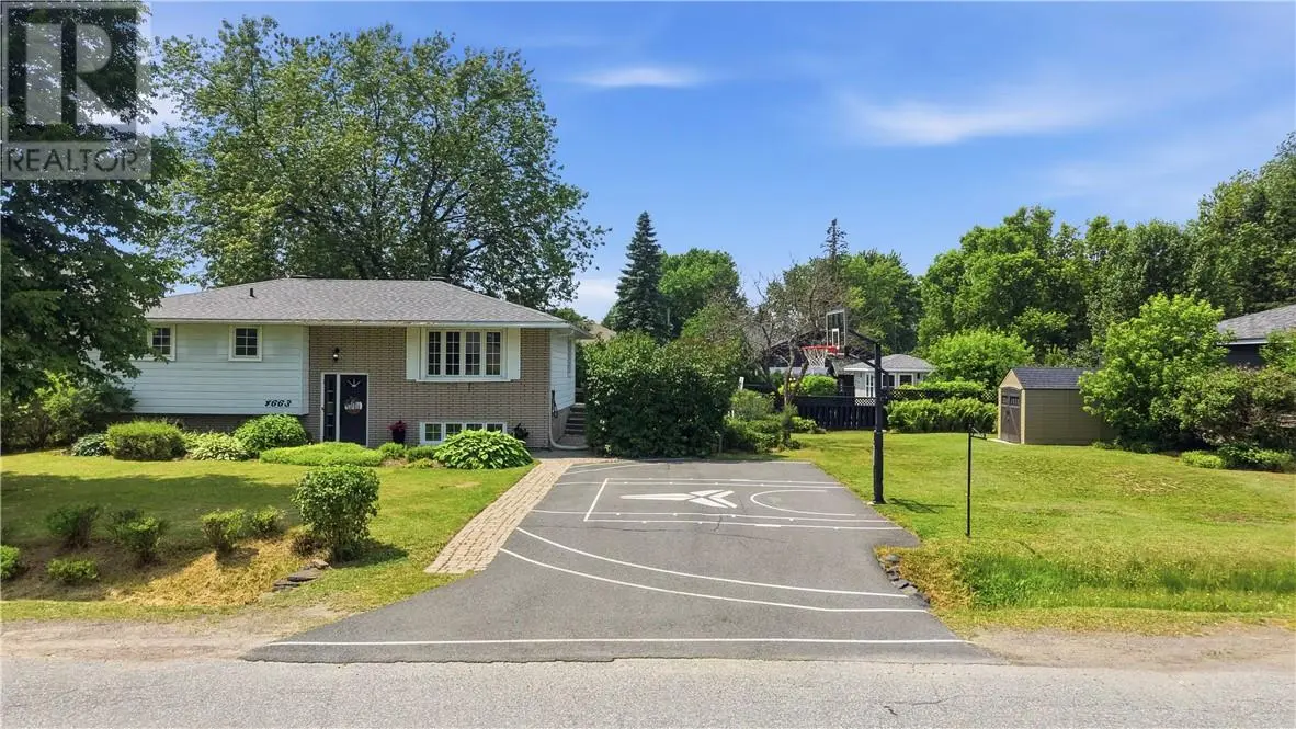 4663 Guy Avenue, Hanmer