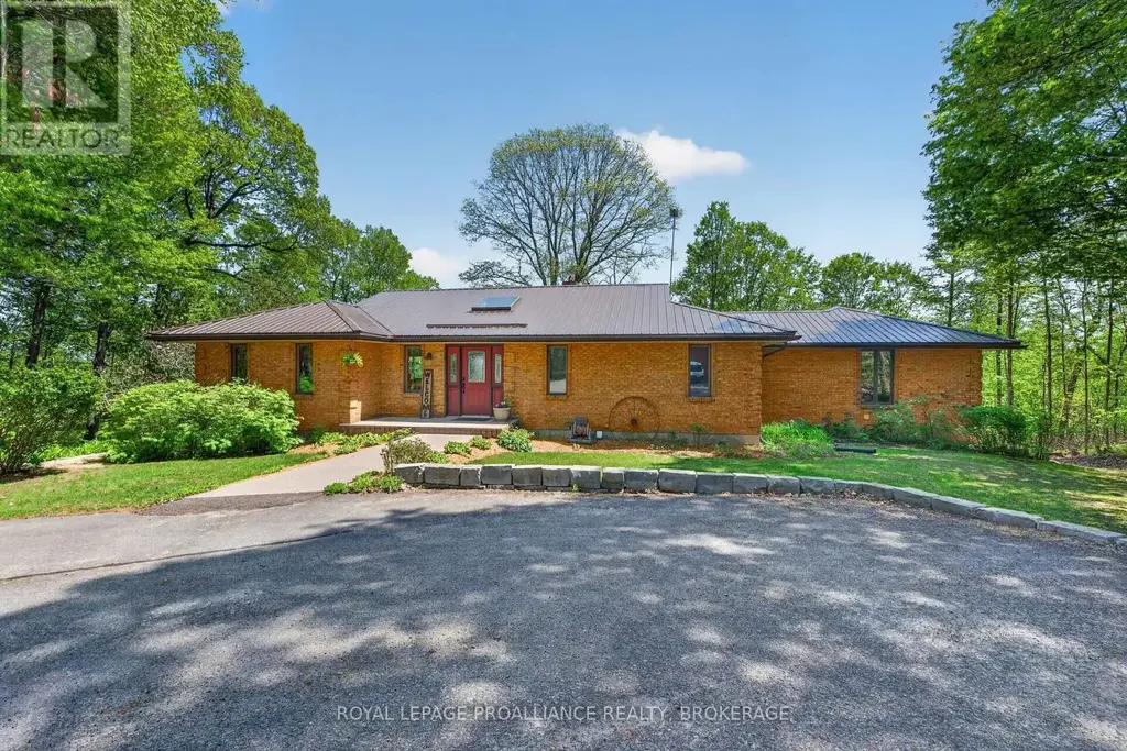 4362 Sills Bay Road, Frontenac (Frontenac South)