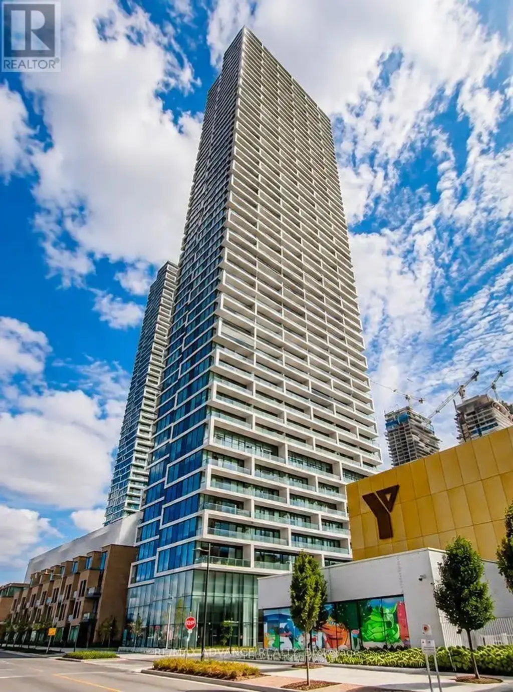 2008 - 5 Buttermill Avenue, Vaughan (Vaughan Corporate Centre)