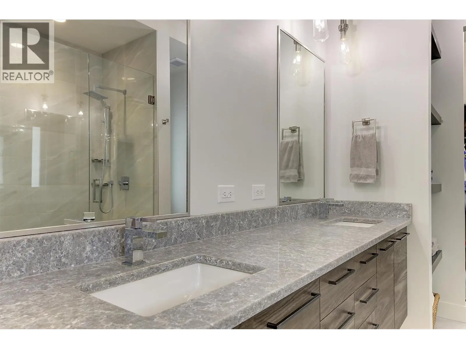 1150 Mission Ridge Road Unit# 5. Kelowna, British Columbia